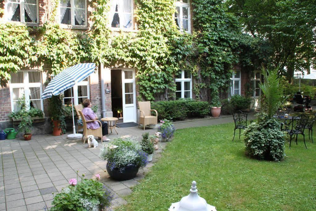 Hotel Villa Konigin Luise Bad Pyrmont Extérieur photo